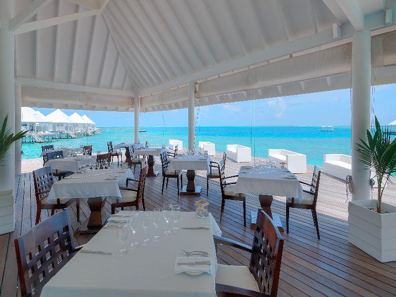 Diamonds Thudufushi Beach & Water Villas image