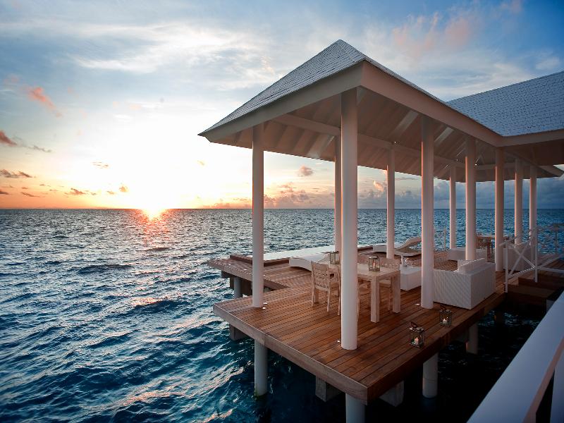 Diamonds Thudufushi Beach & Water Villas image