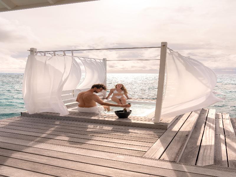 Diamonds Thudufushi Beach & Water Villas image