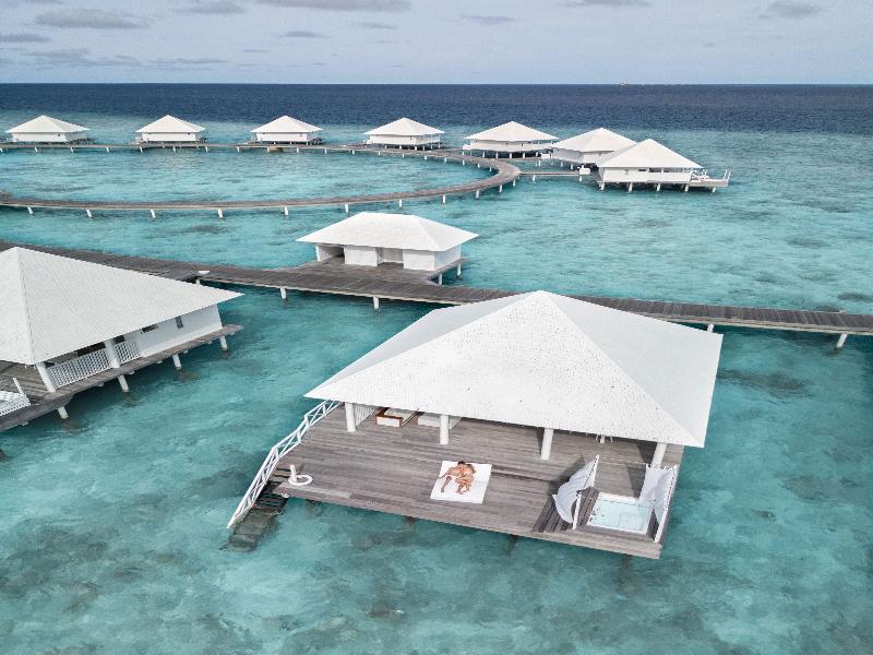 Diamonds Thudufushi Beach & Water Villas image