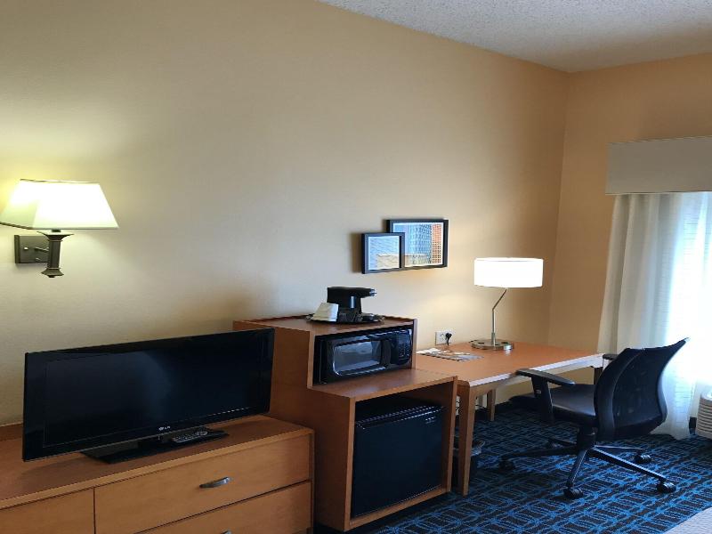 Fairfield Inn & Suites Mcallen Airport image