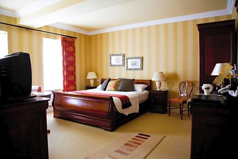 Ardmore Country House image