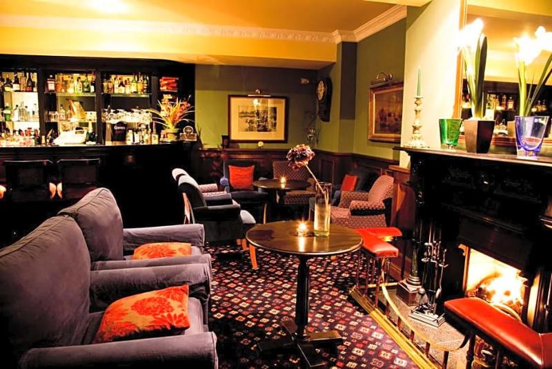 Ardmore Country House image