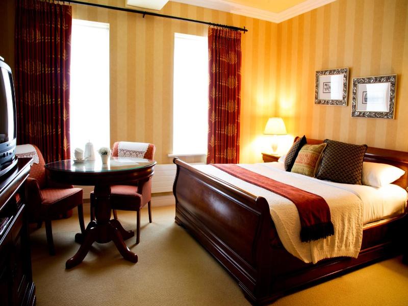 Ardmore Country House image