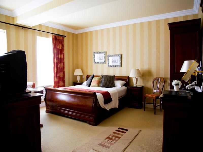 Ardmore Country House image
