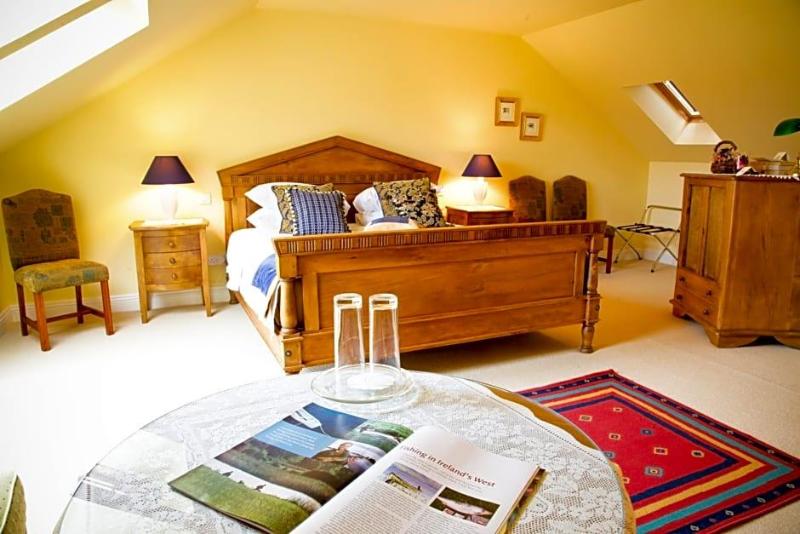 Ardmore Country House image