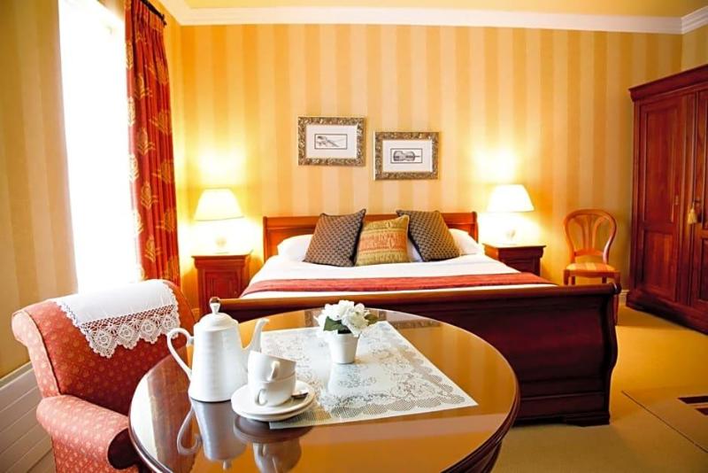 Ardmore Country House image