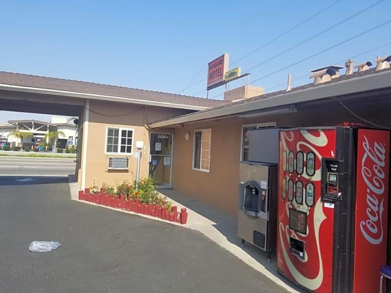 Buckboard Motor Lodge