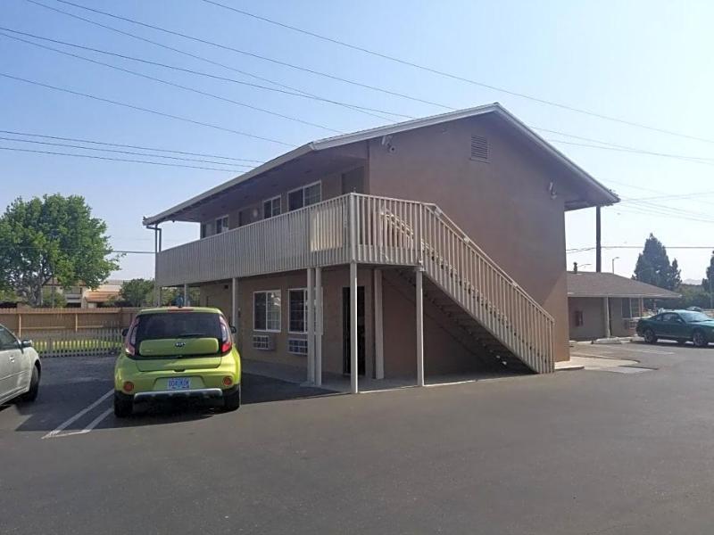 Buckboard Motor Lodge