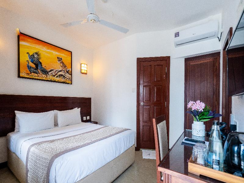 PrideInn Express Nyali image
