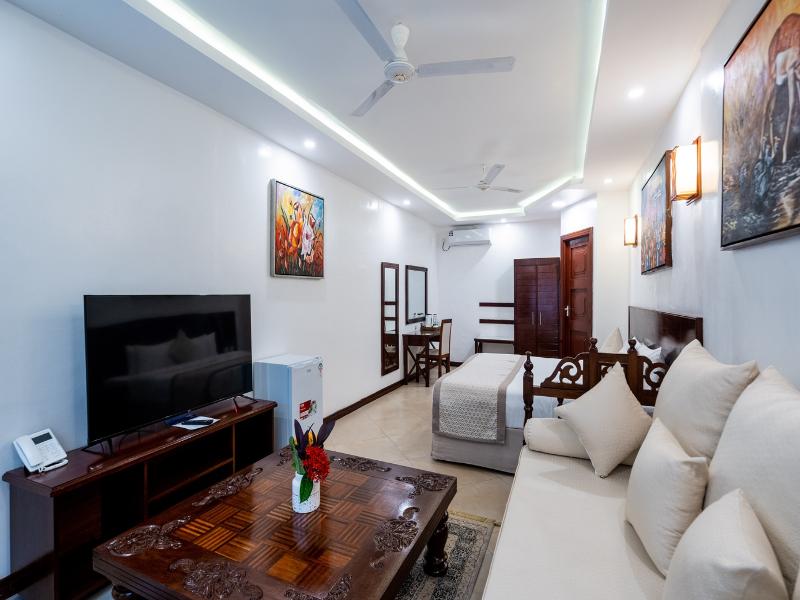 PrideInn Express Nyali image