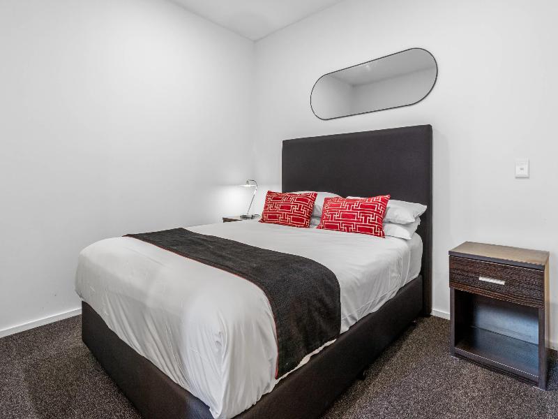 Comfort Apartments on Elizabeth image