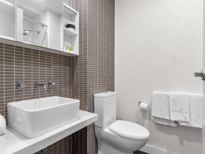 Comfort Apartments on Elizabeth image
