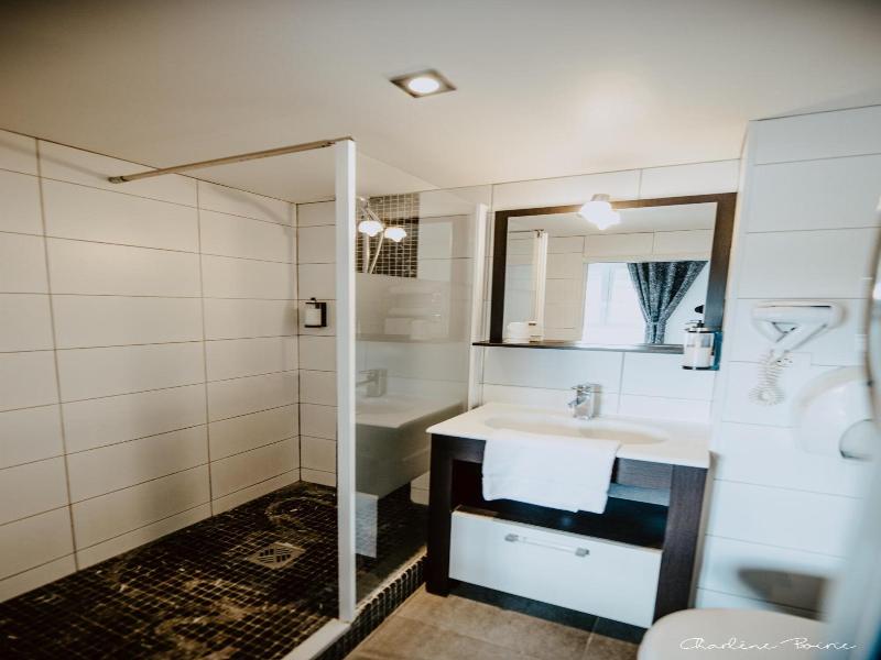 Grand des Bains image