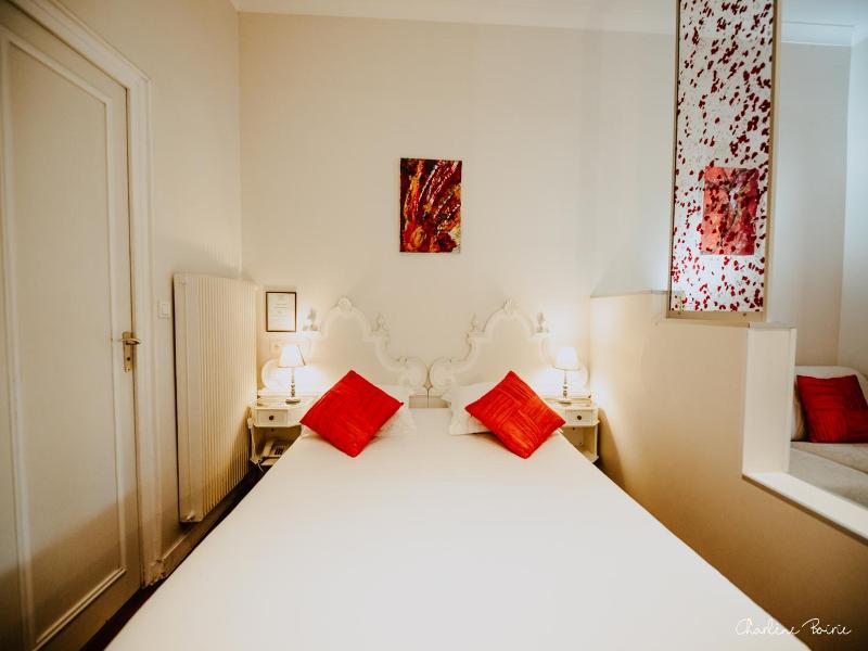 Grand des Bains image
