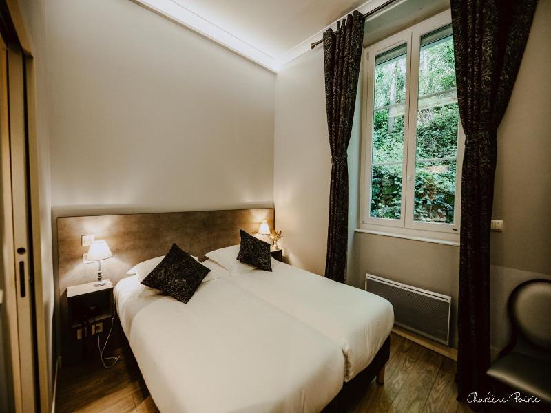 Grand des Bains image
