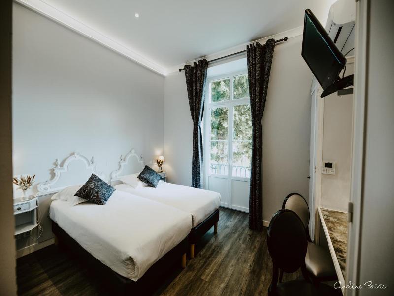 Grand des Bains image