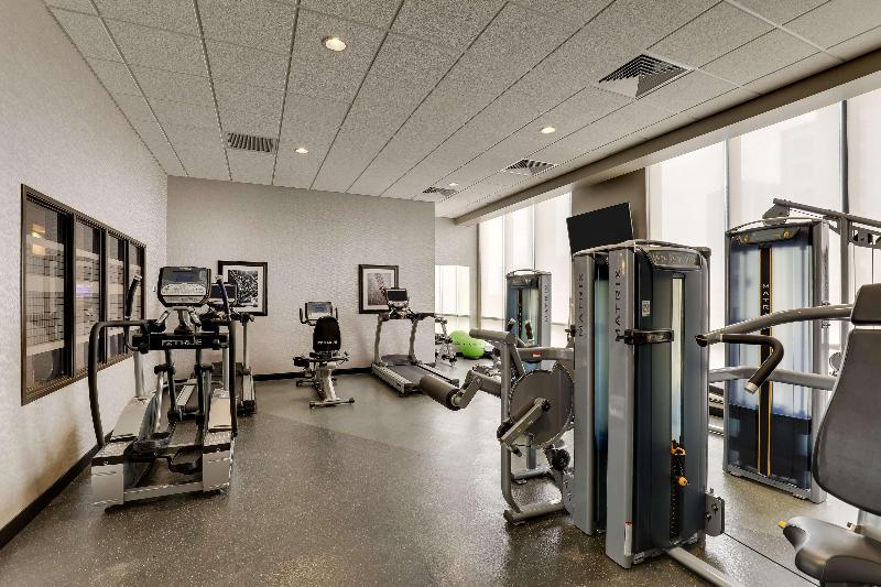 Drury Inn & Suites New Orleans image