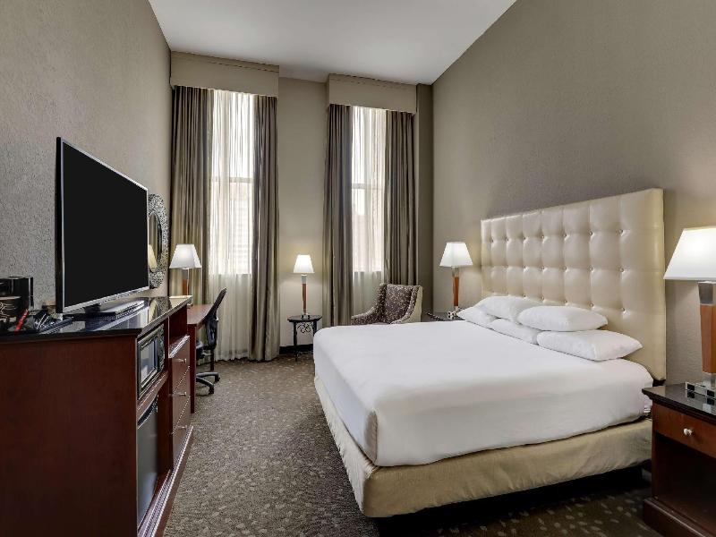Drury Inn & Suites New Orleans image