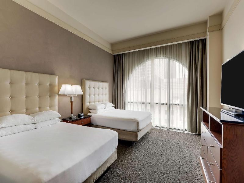 Drury Inn & Suites New Orleans image