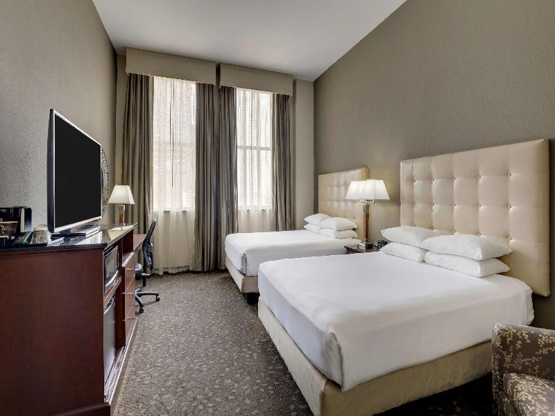 Drury Inn & Suites New Orleans image