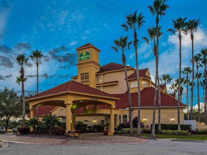 La Quinta Inn & Suites Orlando Airport North image