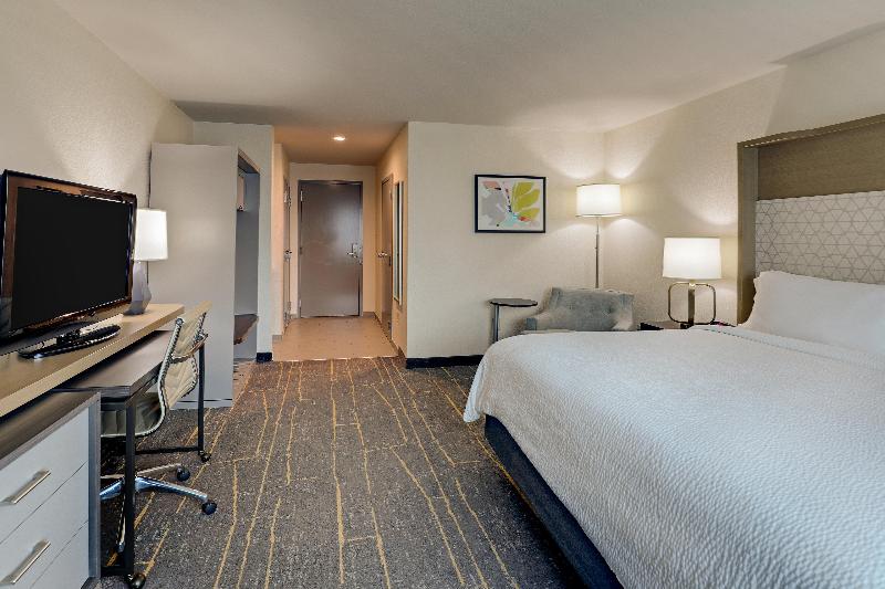 Holiday Inn Mobile - Airport image