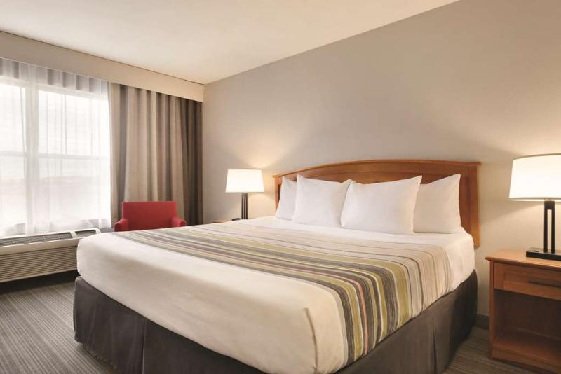 Country Inn & Suites By Radisson, Portage, In image