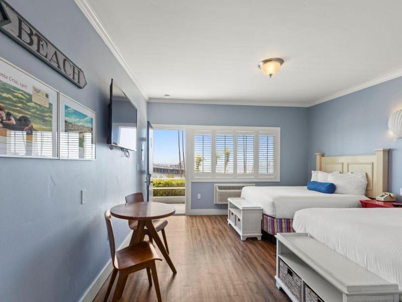 Beach Street Inn and Suites image