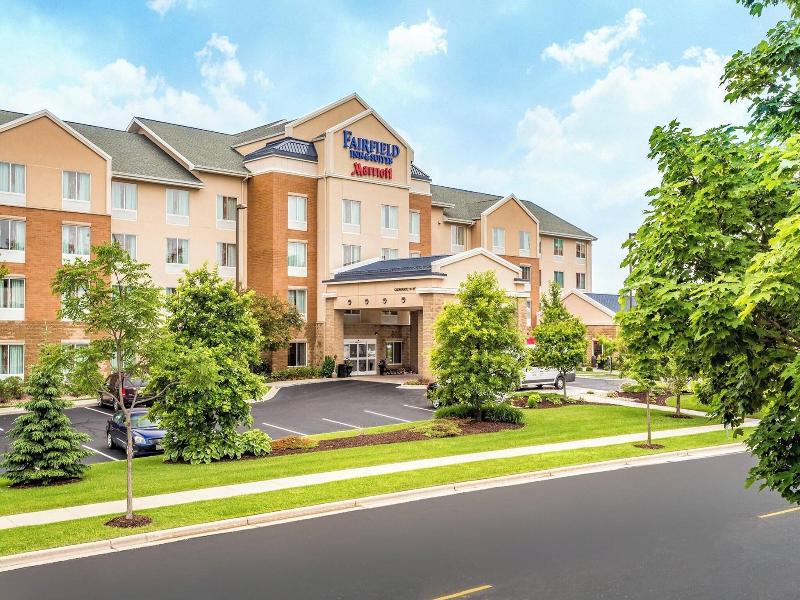 Fairfield Inn & Suites by Marriott Madison East image