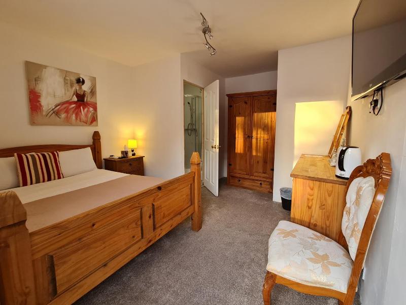 Pymgate Lodge Hotel image