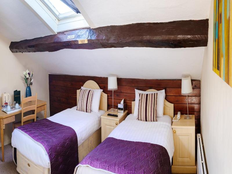 Pymgate Lodge Hotel image