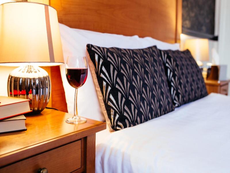 Pymgate Lodge Hotel image