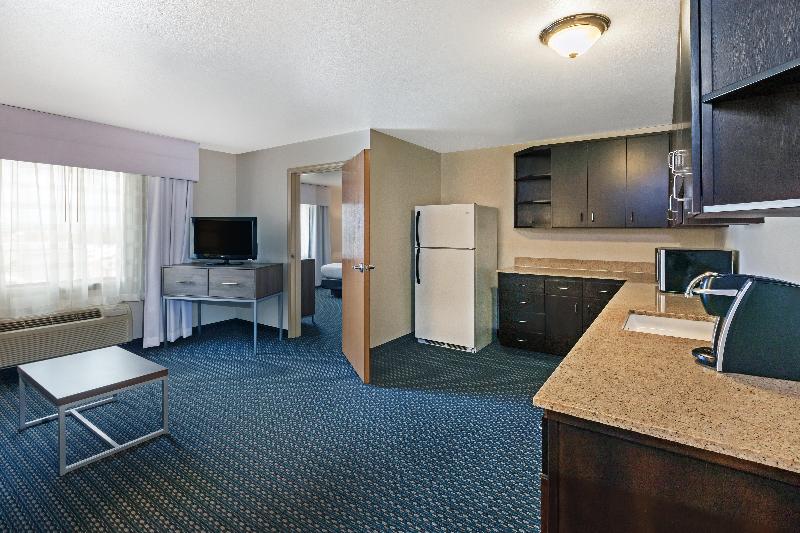 Holiday Inn Express & Suites Pharr image