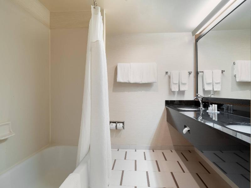 Fairfield Inn by Marriott Laurel image