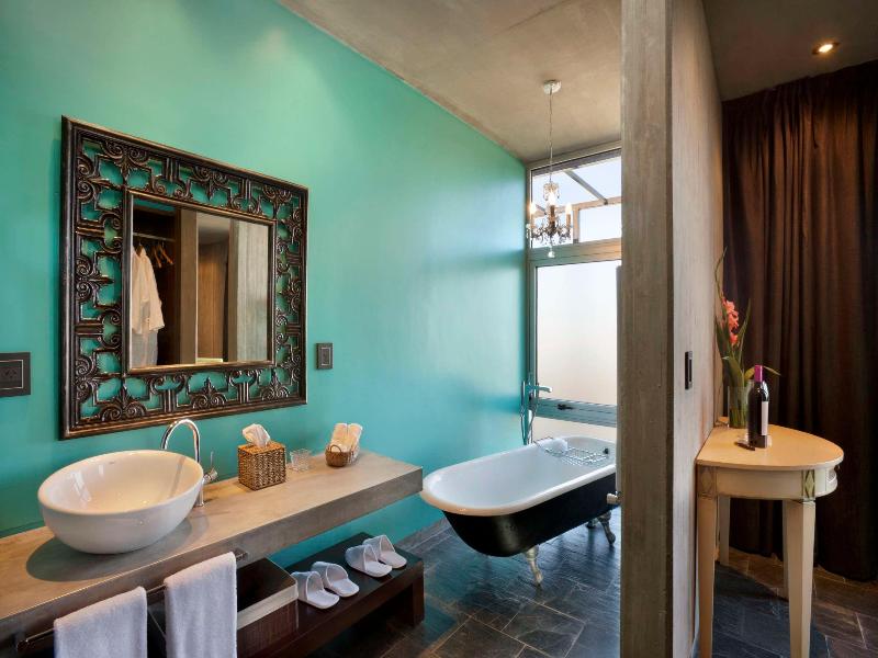 Entre Cielos Luxury Wine Hotel and Spa image