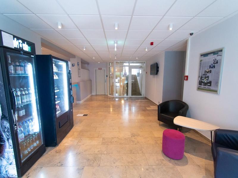 H+ Hotel Hockenheim image