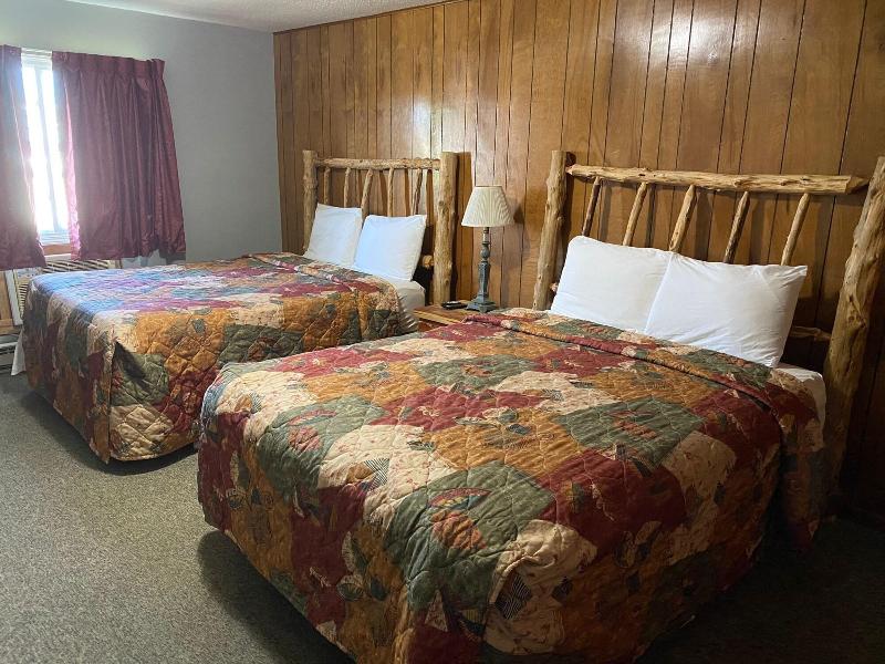 Celebrity Inn Clarinda 4