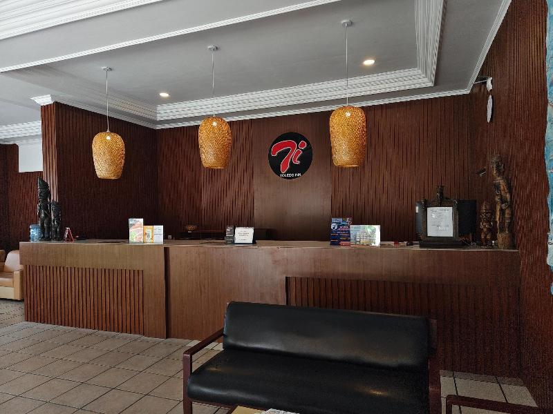 Toledo Inn Samosir image