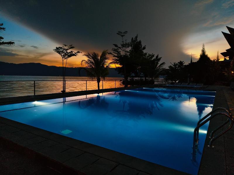 Toledo Inn Samosir image