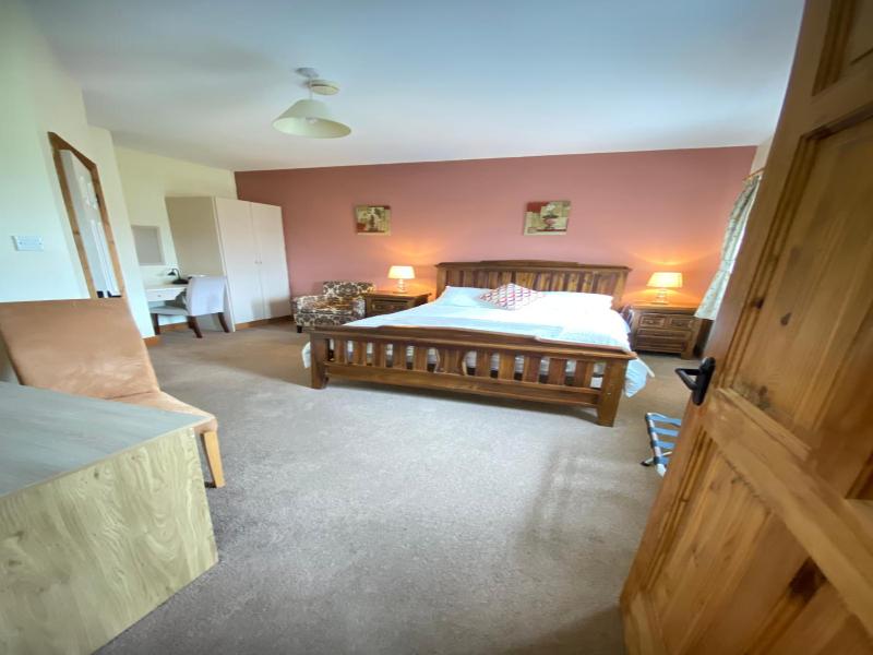 Deerpark Manor Bed & Breakfast image