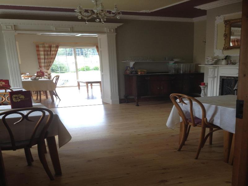 Deerpark Manor Bed & Breakfast image