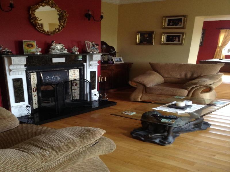 Deerpark Manor Bed & Breakfast image
