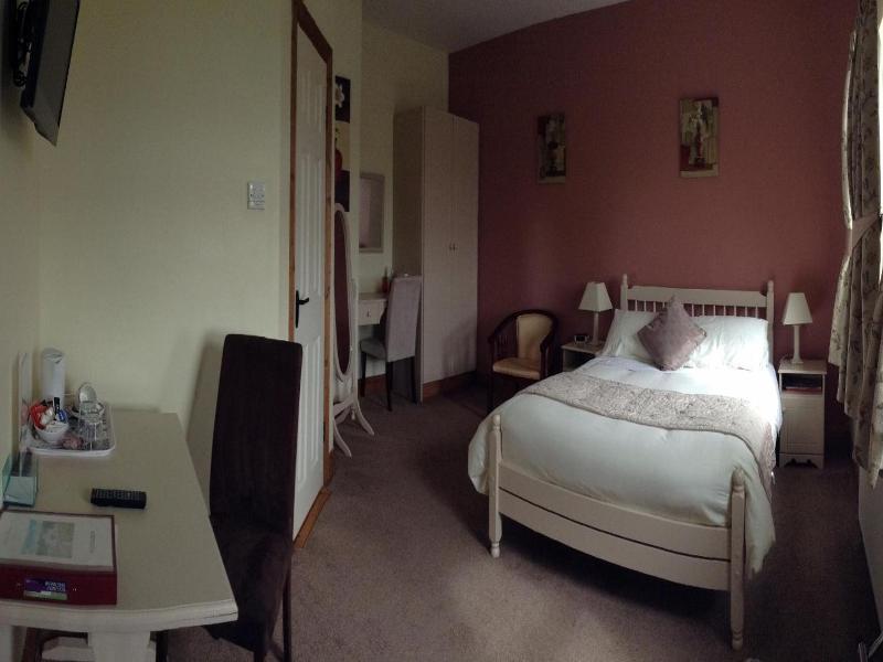 Deerpark Manor Bed & Breakfast image