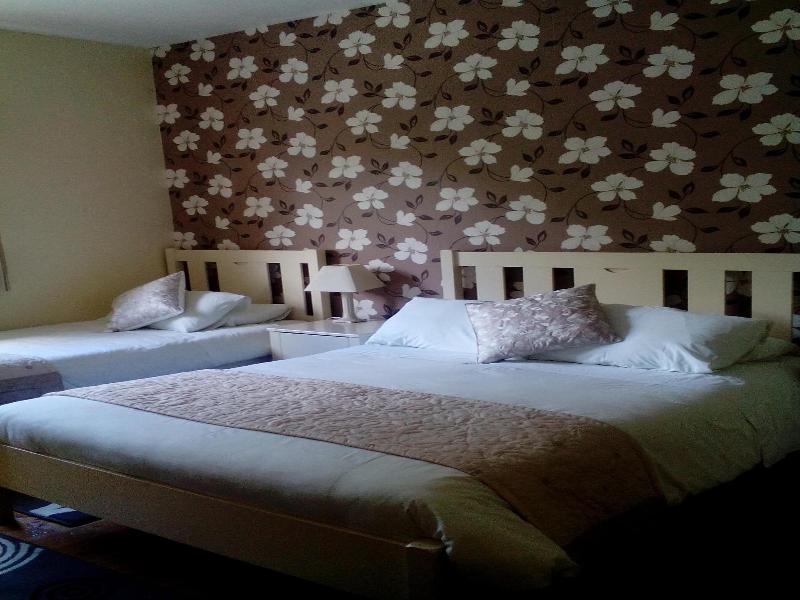 Deerpark Manor Bed & Breakfast image