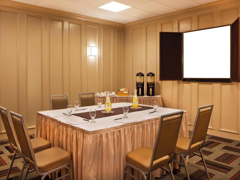 Four Points by Sheraton Saginaw image