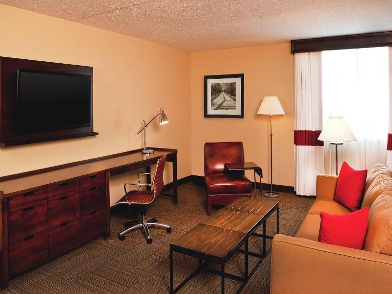 Four Points by Sheraton Saginaw image