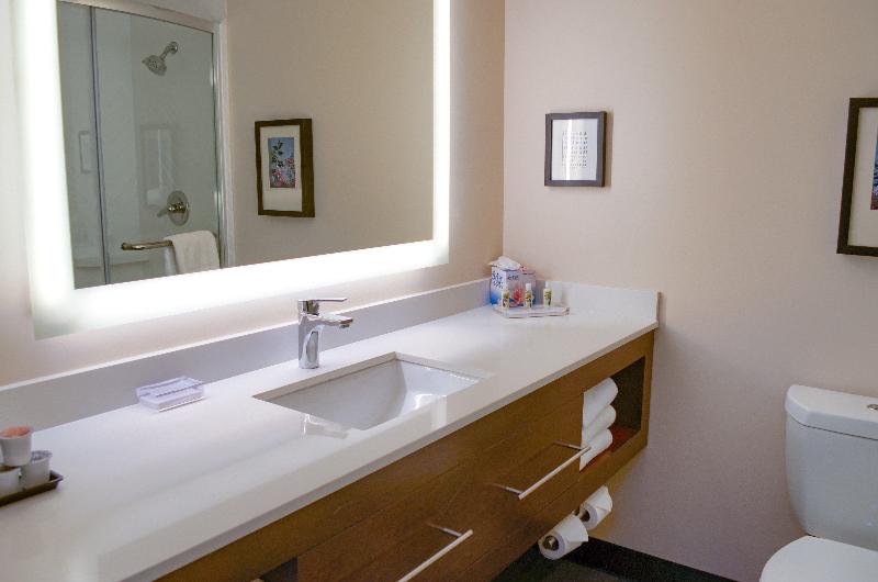 Holiday Inn Mobile West - I-10 image