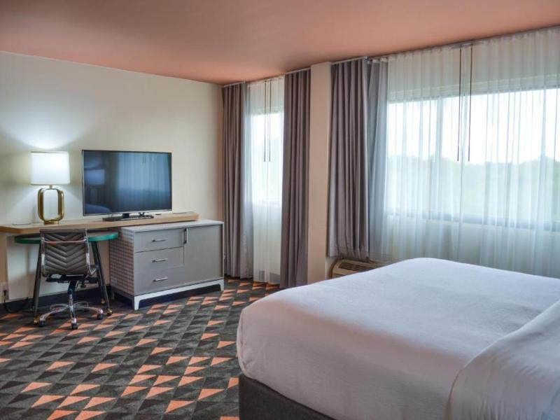 Holiday Inn Mobile West I-10 image