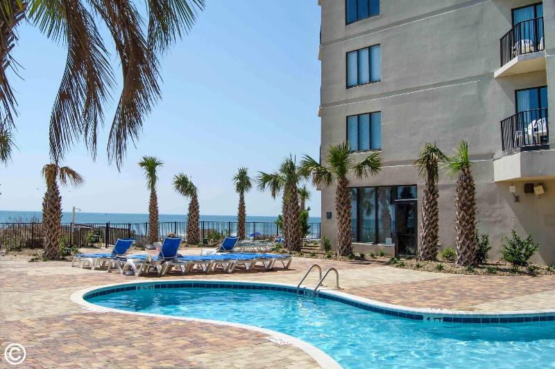 Palace Resort